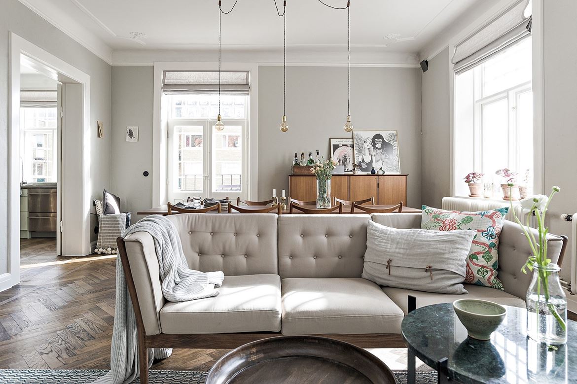 A dreamy Scandinavian apartment with retro vibes