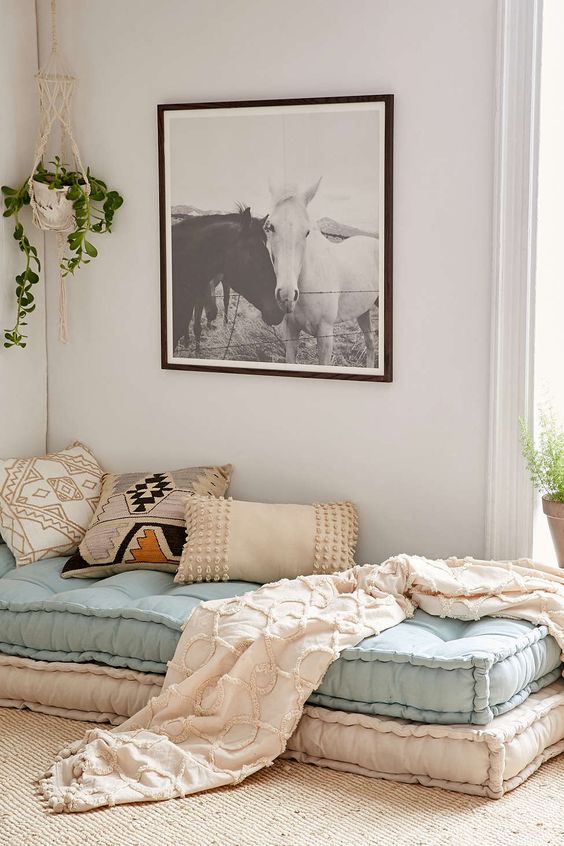 9 Gorgeous nooks for a relaxing day