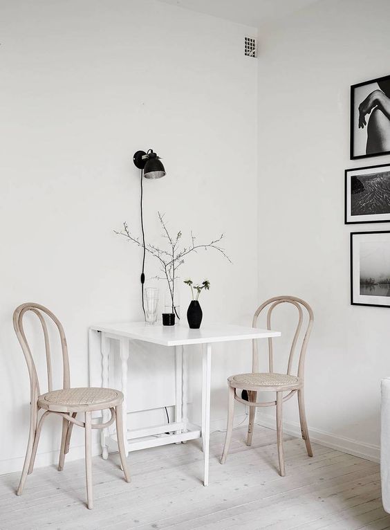 7 Dreamy tips to style a tiny dining space
