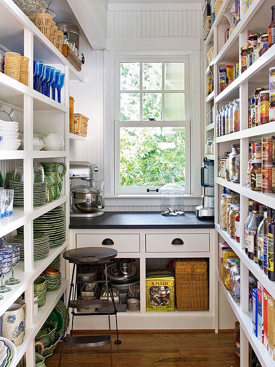 8 Dreamy pantries that will make your day well-organized