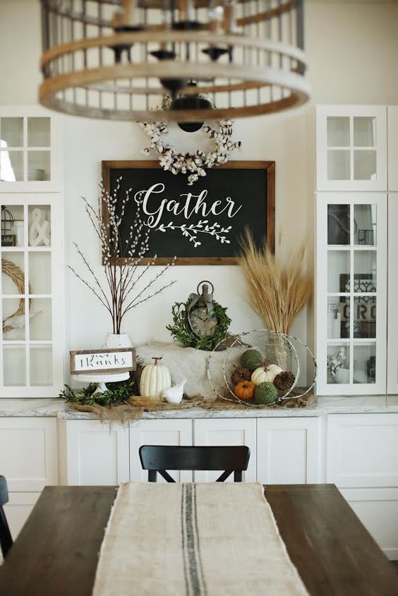 6 dreamy ways to decorate your living room for fall
