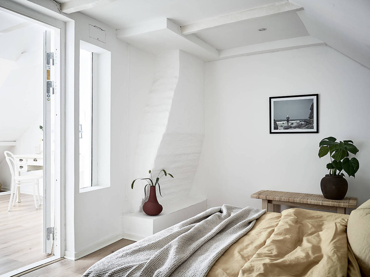Dreamy warm Scandinavian apartment