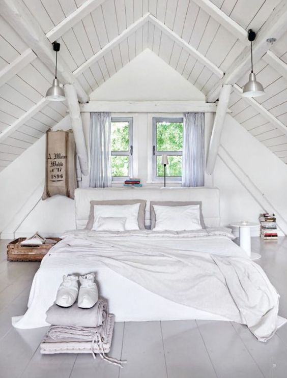 8 Cozy & charming bedrooms that will make you want to snooze all around the winter