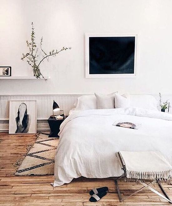 8 Dreamy items to have in a chic bedroom