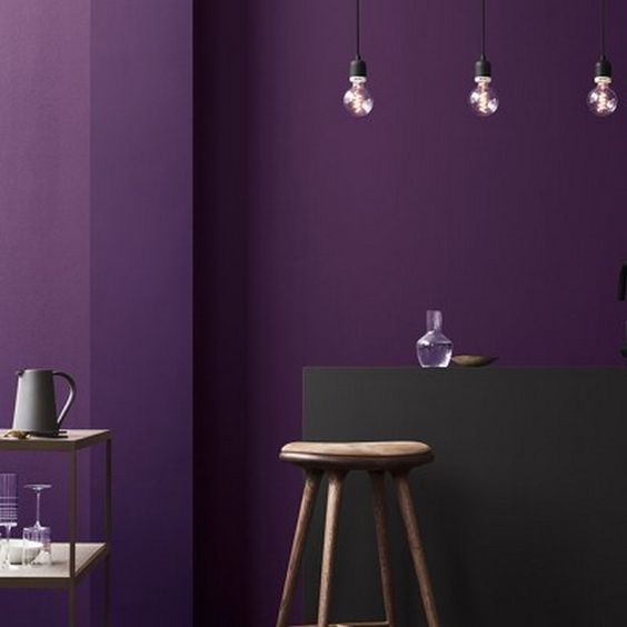 Ultra violet – The bold color that will give you a crush in 2018