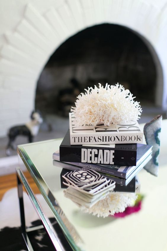 7 Chic ways to refresh your coffee table