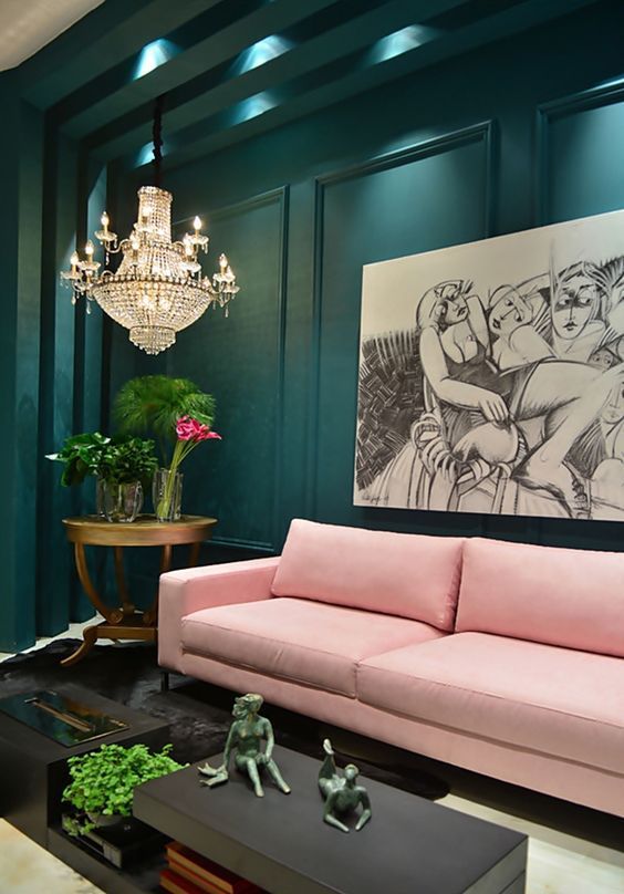 8 Exciting ways in which colorful sofas create a dreamy contrast in your living room