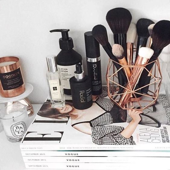 5 Chic ways to arrange your beauty products this fall