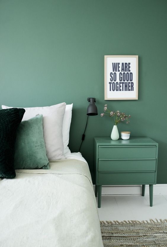 6 Reasons why you will love a Green shade in your bedroom