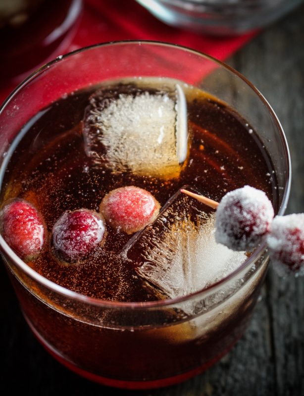 10 Bubbly Cocktails for the New Year’s Eve party