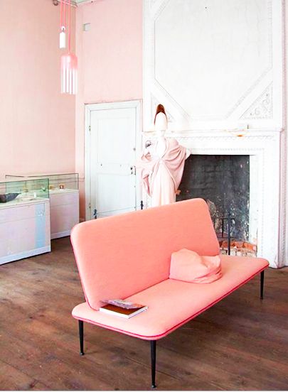 5 Things you need to know about the new cool Pantone shade – Living Coral