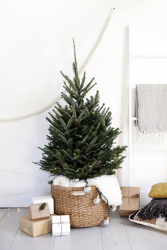 7 Christmas themed cozy spaces just in time for the holiday season
