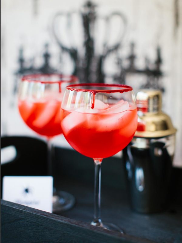 7 spooky cocktails perfect for halloween