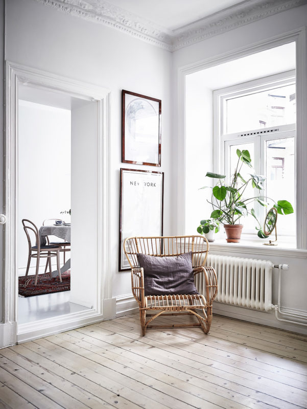 Image showcasing Dreamy Scandi apartment with a stunning deep blue bedroom - Daily Dream ...