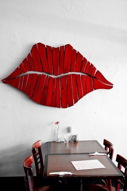 8 Red home deco accents just in time for Valentines Day
