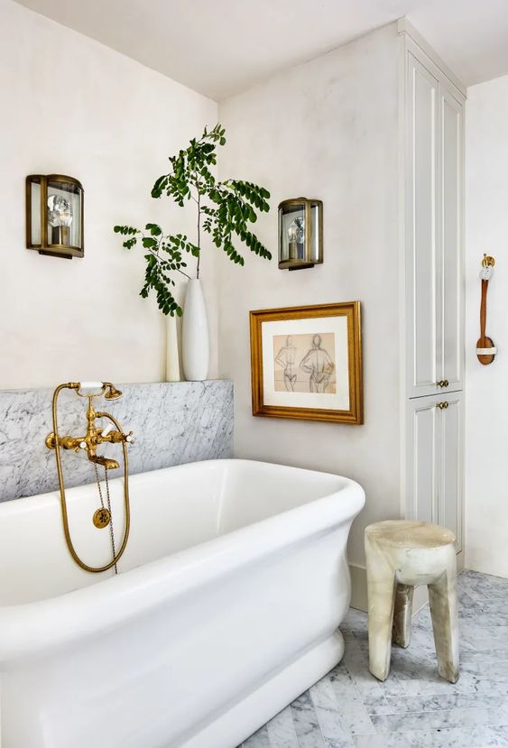 7 Cozy bathroom spaces tips just in time for the cold season